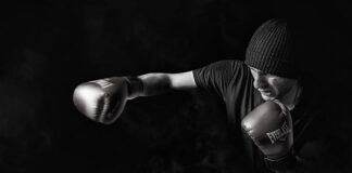 Ile waży cios boksera?