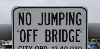 Co zrobić żeby rękawice bramkarskie miały lepsza przyczepność?