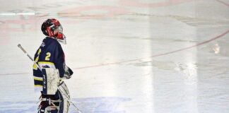 Po co bramkarzowi rękawice?